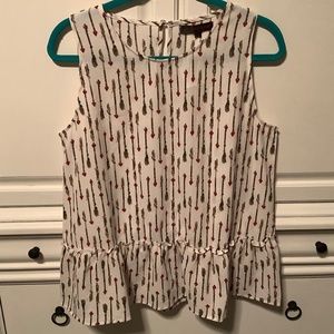 NWT XL sleeveless ladies top, bfearless, Sm wardrobe Arrow print.